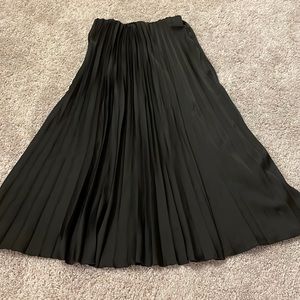 Zara pleated skirt